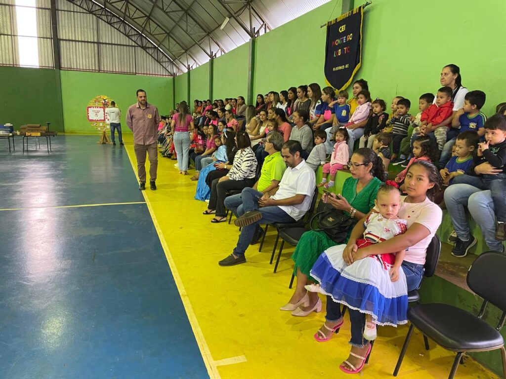 Prefeitura de Paranhos realiza Ação Social alusiva ao Dia das Mães Prefeitura de Paranhos realiza Ação Social alusiva ao Dia das Mães