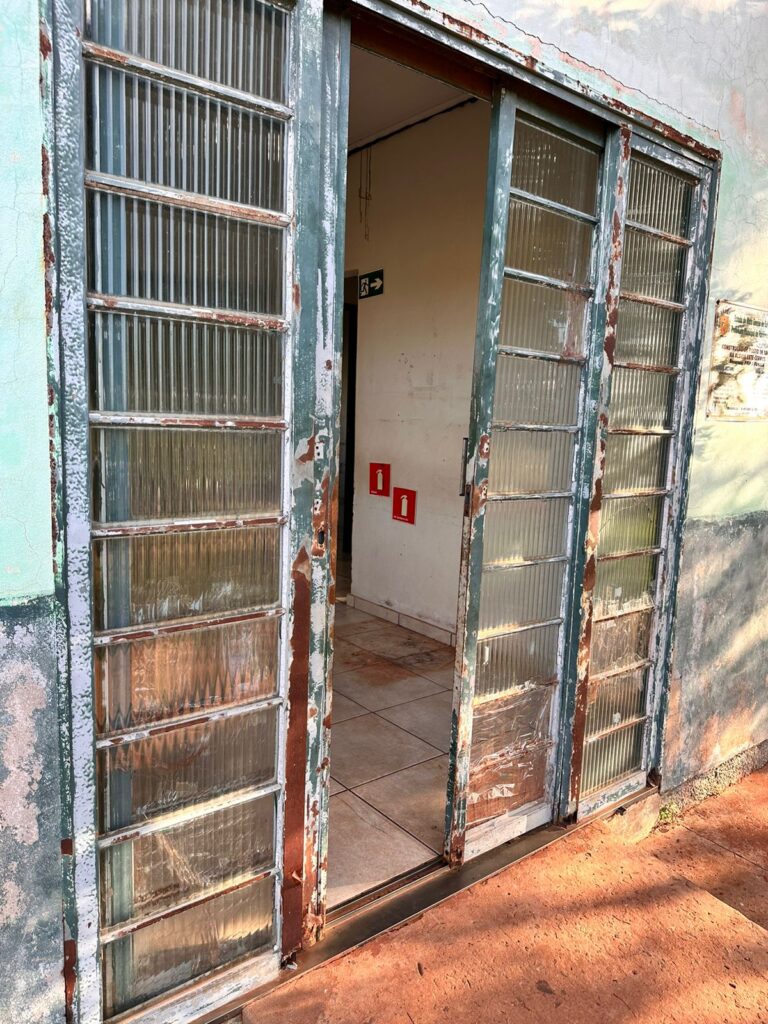 Prefeito de Paranhos assina ordem de serviço para reforma e ampliação do posto de saúde na aldeia Sete Cerros Prefeito de Paranhos assina ordem de serviço para reforma e ampliação do posto de saúde na aldeia Sete Cerros
