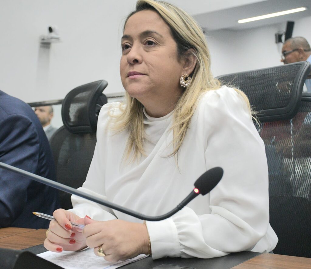 Emendas de Lia Nogueira beneficiam entidades de Coronel Sapucaia e São Gabriel do Oeste Emendas de Lia Nogueira beneficiam entidades de Coronel Sapucaia e São Gabriel do Oeste