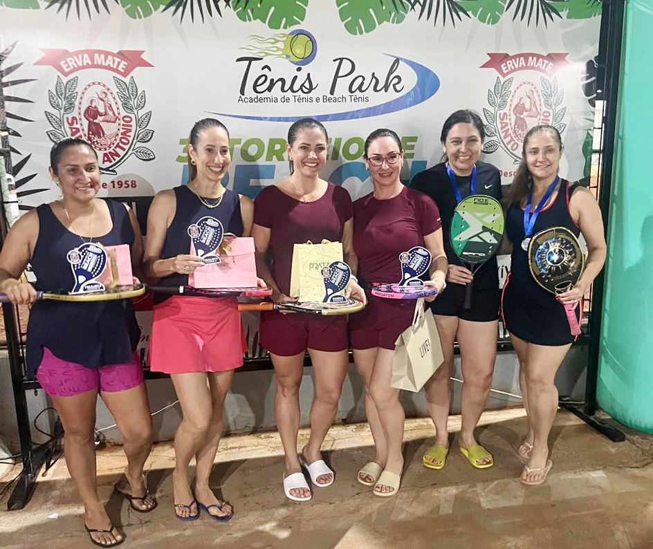 Fazendo dupla com pontaporanense, amambaiense é vice-campeã de torneio de Beach Tênis em Ponta Porã