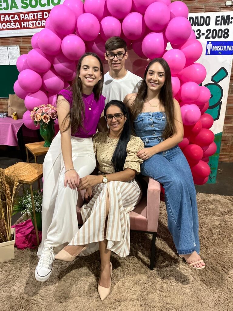 Jantar de Dia das Mães no Clube Tereré é sucesso de público