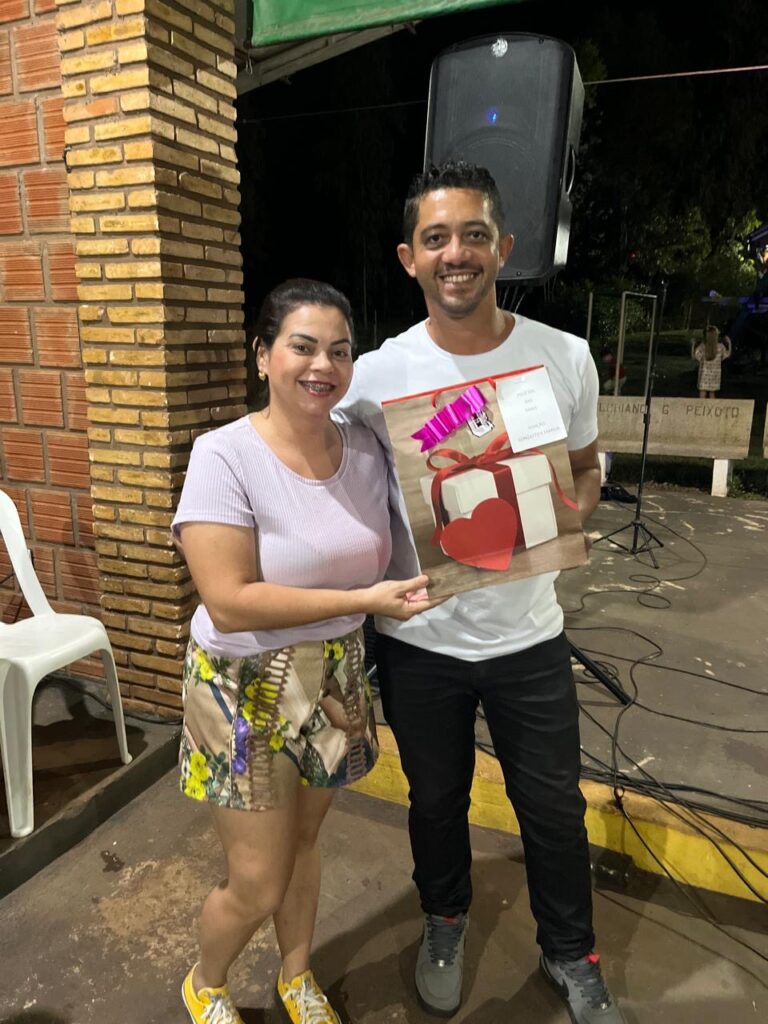 Jantar de Dia das Mães no Clube Tereré é sucesso de público