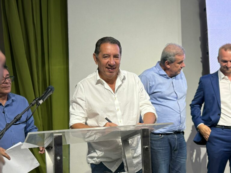 Gerson destaca novas obras e investimentos para Terenos na celebração de 71 anos do município Gerson destaca novas obras e investimentos para Terenos na celebração de 71 anos do município