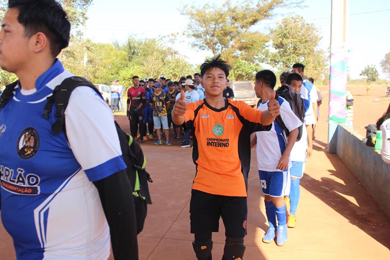Abertura da 1ª Copa Terrão de Futebol masculino e feminino em Amambai