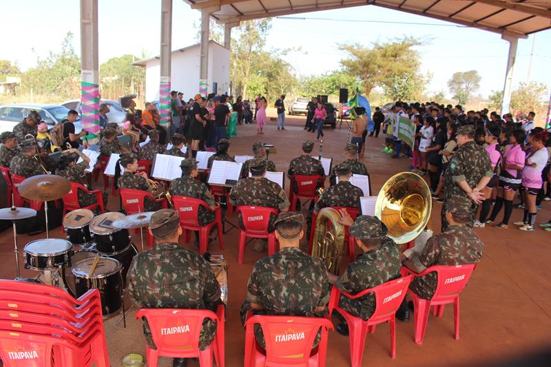 Abertura da 1ª Copa Terrão de Futebol masculino e feminino em Amambai