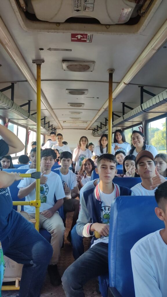 Alunos da E.M. Dr. Mitsuro Saito participaram do "Projeto de Ações Ecológicas" em Paranhos Alunos da E.M. Dr. Mitsuro Saito participaram do "Projeto de Ações Ecológicas" em Paranhos