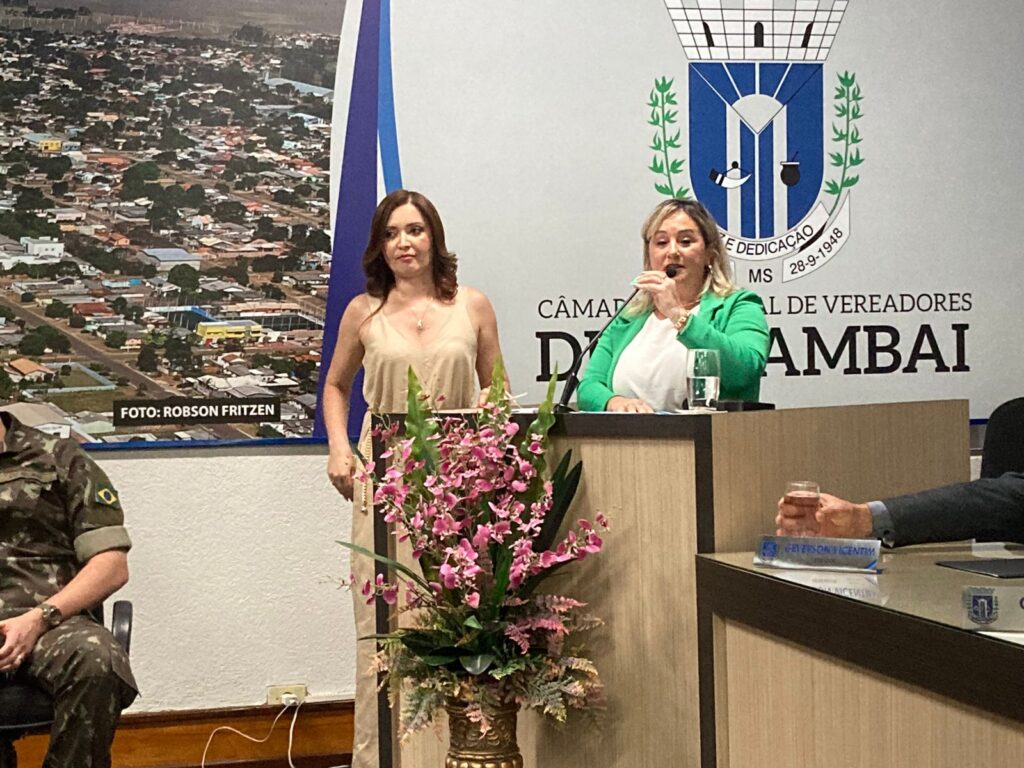 Câmara de Amambai entrega Títulos de Cidadão Amambaiense Câmara de Amambai entrega Títulos de Cidadão Amambaiense