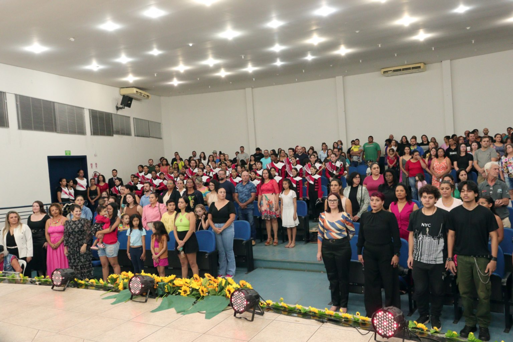Prefeitura de Naviraí oferta mais de mil vagas para o Projeto Ciranda En'Arte Prefeitura de Naviraí oferta mais de mil vagas para o Projeto Ciranda En'Arte