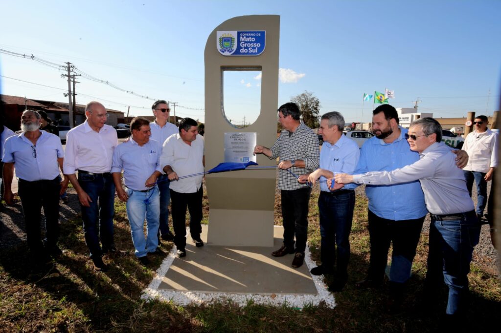 Governo de MS inaugura Estrada do 21, Rodovia do Turismo e obras em infraestrutura e saneamento em Bonito Governo de MS inaugura Estrada do 21, Rodovia do Turismo e obras em infraestrutura e saneamento em Bonito