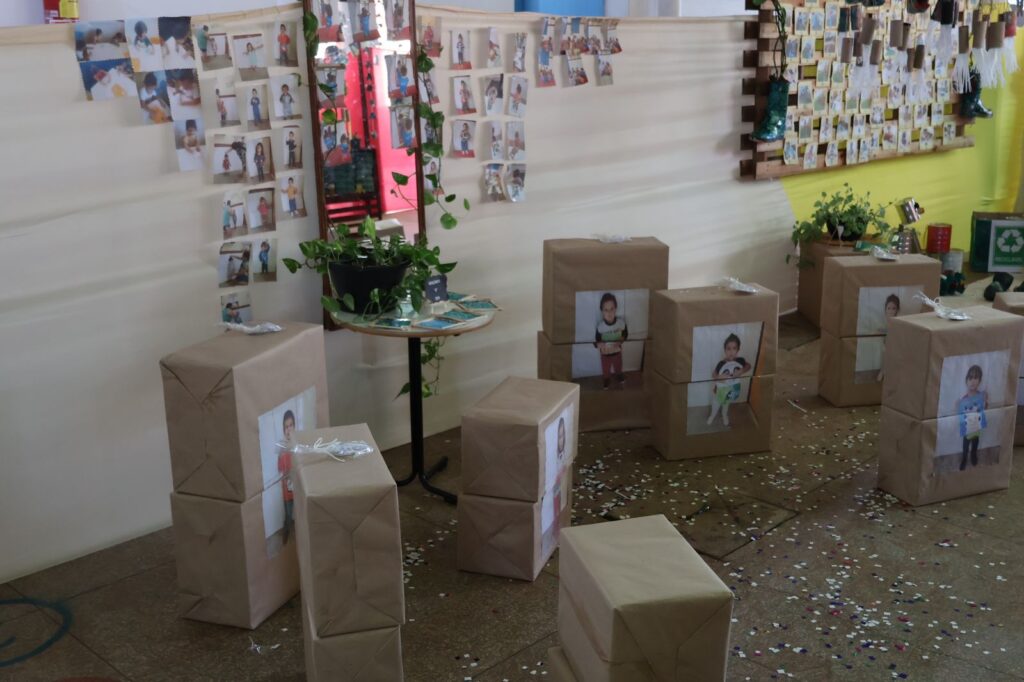 1ª Mostra Pedagógica foi realizada no CEI Cláudia do Nascimento em Tacuru 1ª Mostra Pedagógica foi realizada no CEI Cláudia do Nascimento em Tacuru