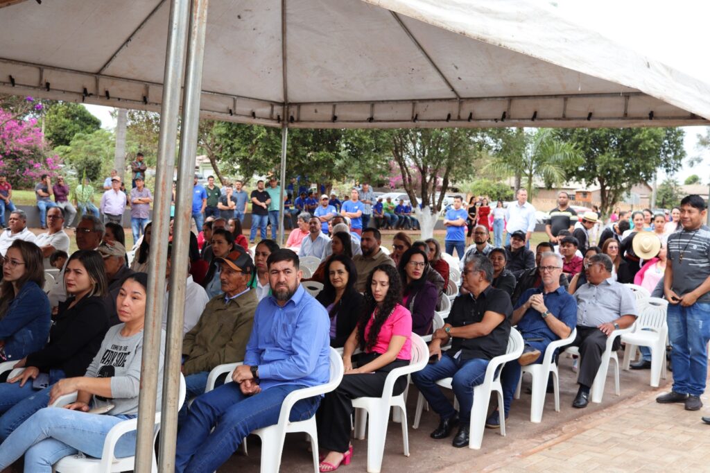 Vereadores de Paranhos inauguraram uma das maiores Câmaras Municipais do interior de Mato Grosso do Sul nesta sexta-feira (5) Vereadores de Paranhos inauguraram uma das maiores Câmaras Municipais do interior de Mato Grosso do Sul nesta sexta-feira (5)