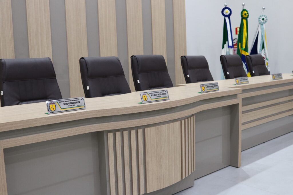 Vereadores de Paranhos inauguraram uma das maiores Câmaras Municipais do interior de Mato Grosso do Sul nesta sexta-feira (5) Vereadores de Paranhos inauguraram uma das maiores Câmaras Municipais do interior de Mato Grosso do Sul nesta sexta-feira (5)