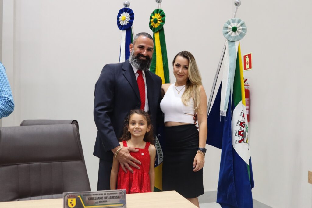 Vereadores de Paranhos inauguraram uma das maiores Câmaras Municipais do interior de Mato Grosso do Sul nesta sexta-feira (5) Vereadores de Paranhos inauguraram uma das maiores Câmaras Municipais do interior de Mato Grosso do Sul nesta sexta-feira (5)
