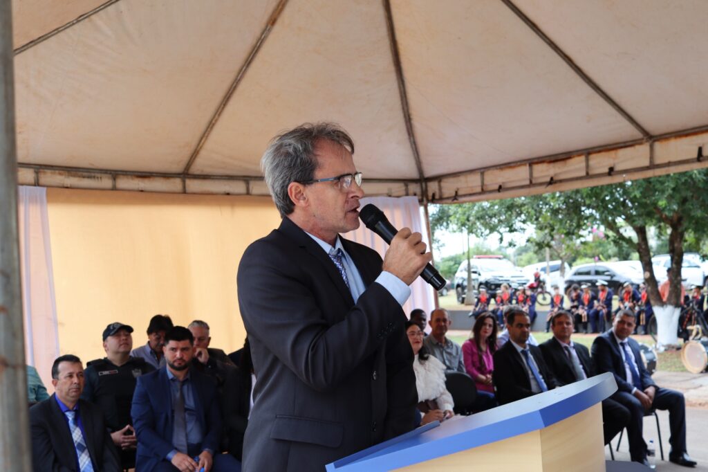 Vereadores de Paranhos inauguraram uma das maiores Câmaras Municipais do interior de Mato Grosso do Sul nesta sexta-feira (5) Vereadores de Paranhos inauguraram uma das maiores Câmaras Municipais do interior de Mato Grosso do Sul nesta sexta-feira (5)