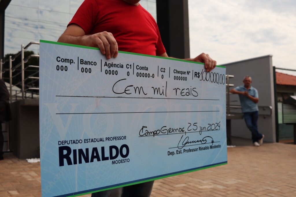 Vereadores de Paranhos inauguraram uma das maiores Câmaras Municipais do interior de Mato Grosso do Sul nesta sexta-feira (5) Vereadores de Paranhos inauguraram uma das maiores Câmaras Municipais do interior de Mato Grosso do Sul nesta sexta-feira (5)