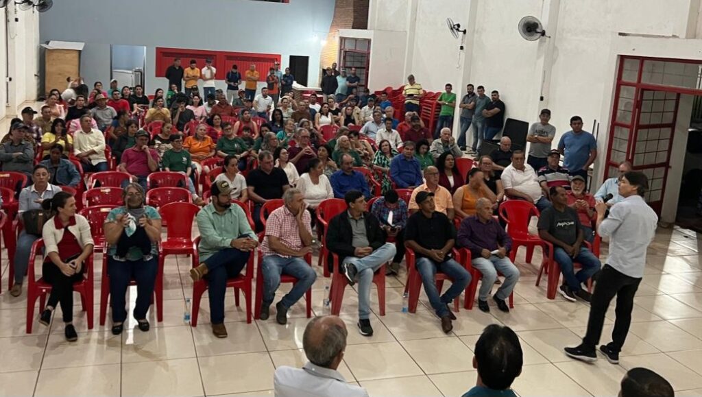 Com união de quatro partidos "até o momento", PSB lança Casé como pré-candidato a prefeito em Sete Quedas Com união de quatro partidos "até o momento", PSB lança Casé como pré-candidato a prefeito em Sete Quedas