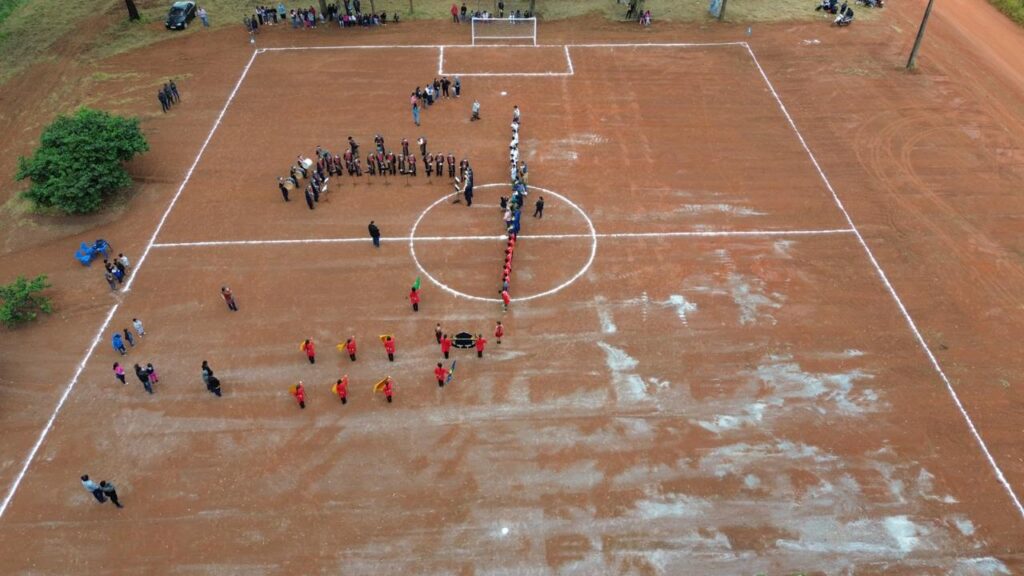 Prefeitura de Paranhos promoveu a abertura do Campeonato Rural de Futebol Suíço "Oscar Peixer" Prefeitura de Paranhos promoveu a abertura do Campeonato Rural de Futebol Suíço "Oscar Peixer"
