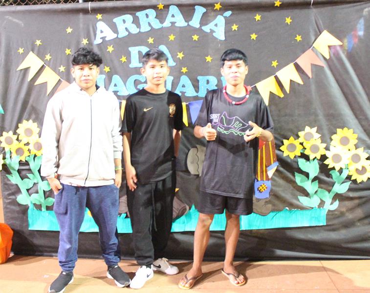 1º Arraiá da Escola Jaguari foi sucesso total em Amambai 1º Arraiá da Escola Jaguari foi sucesso total em Amambai