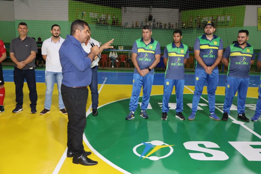Paranhos abre com sucesso a 26ª Copa Inverno de Futsal “Marcos Peres” Paranhos abre com sucesso a 26ª Copa Inverno de Futsal “Marcos Peres”