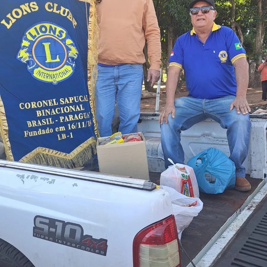 Em ação social, Lions Club Binacional de Coronel Sapucaia entrega leite e bolachas a famílias carentes Em ação social, Lions Club Binacional de Coronel Sapucaia entrega leite e bolachas a famílias carentes