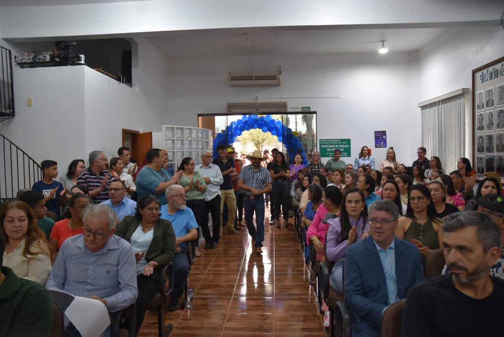 Convenção do PSDB em Iguatemi oficializa Dr. Lídio à reeleição, com Dra. Patrícia como vice Convenção do PSDB em Iguatemi oficializa Dr. Lídio à reeleição, com Dra. Patrícia como vice