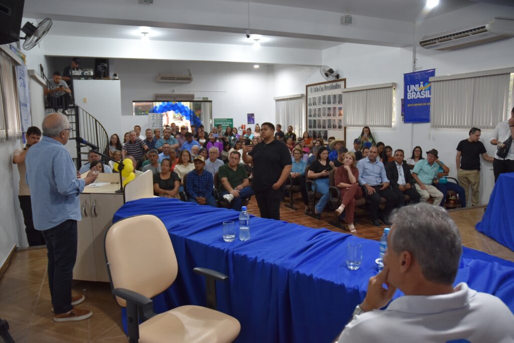Convenção do PSDB em Iguatemi oficializa Dr. Lídio à reeleição, com Dra. Patrícia como vice Convenção do PSDB em Iguatemi oficializa Dr. Lídio à reeleição, com Dra. Patrícia como vice