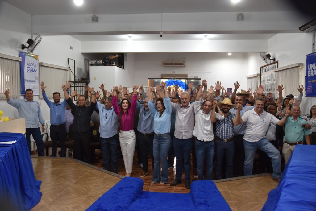 Convenção do PSDB em Iguatemi oficializa Dr. Lídio à reeleição, com Dra. Patrícia como vice Convenção do PSDB em Iguatemi oficializa Dr. Lídio à reeleição, com Dra. Patrícia como vice
