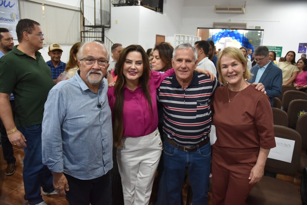 Convenção do PSDB em Iguatemi oficializa Dr. Lídio à reeleição, com Dra. Patrícia como vice Convenção do PSDB em Iguatemi oficializa Dr. Lídio à reeleição, com Dra. Patrícia como vice
