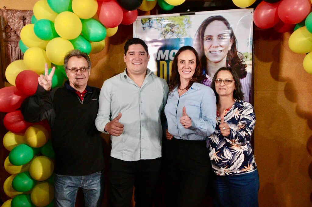 Com sucesso de público, convenção do MDB homologa Najla Mariano como pré-candidata a prefeita de Coronel Sapucaia Com sucesso de público, convenção do MDB homologa Najla Mariano como pré-candidata a prefeita de Coronel Sapucaia