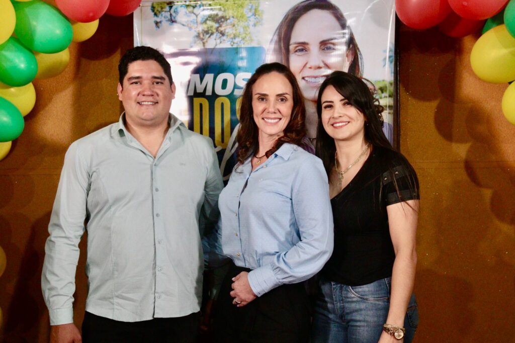 Com sucesso de público, convenção do MDB homologa Najla Mariano como pré-candidata a prefeita de Coronel Sapucaia Com sucesso de público, convenção do MDB homologa Najla Mariano como pré-candidata a prefeita de Coronel Sapucaia