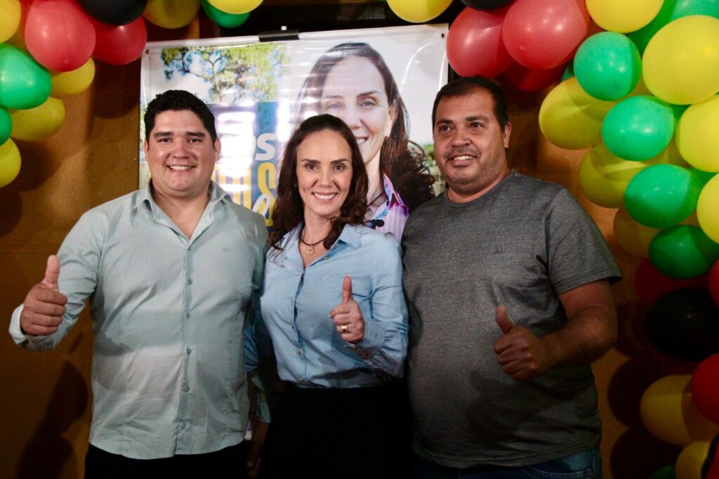 Com sucesso de público, convenção do MDB homologa Najla Mariano como pré-candidata a prefeita de Coronel Sapucaia Com sucesso de público, convenção do MDB homologa Najla Mariano como pré-candidata a prefeita de Coronel Sapucaia