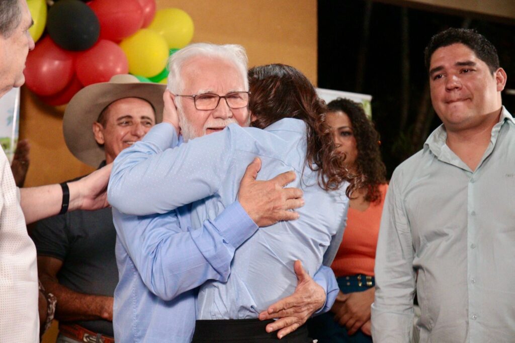 Com sucesso de público, convenção do MDB homologa Najla Mariano como pré-candidata a prefeita de Coronel Sapucaia Com sucesso de público, convenção do MDB homologa Najla Mariano como pré-candidata a prefeita de Coronel Sapucaia