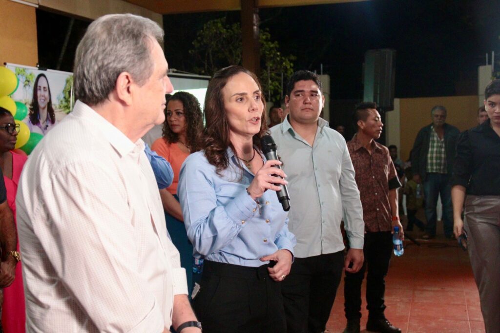 Com sucesso de público, convenção do MDB homologa Najla Mariano como pré-candidata a prefeita de Coronel Sapucaia Com sucesso de público, convenção do MDB homologa Najla Mariano como pré-candidata a prefeita de Coronel Sapucaia