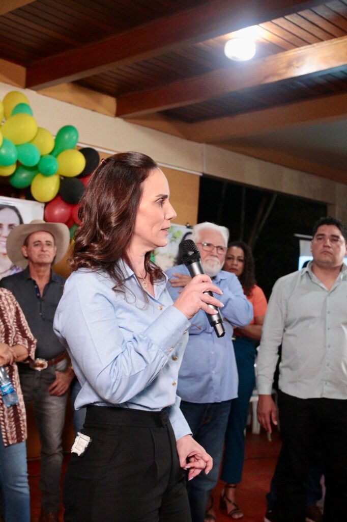 Com sucesso de público, convenção do MDB homologa Najla Mariano como pré-candidata a prefeita de Coronel Sapucaia Com sucesso de público, convenção do MDB homologa Najla Mariano como pré-candidata a prefeita de Coronel Sapucaia