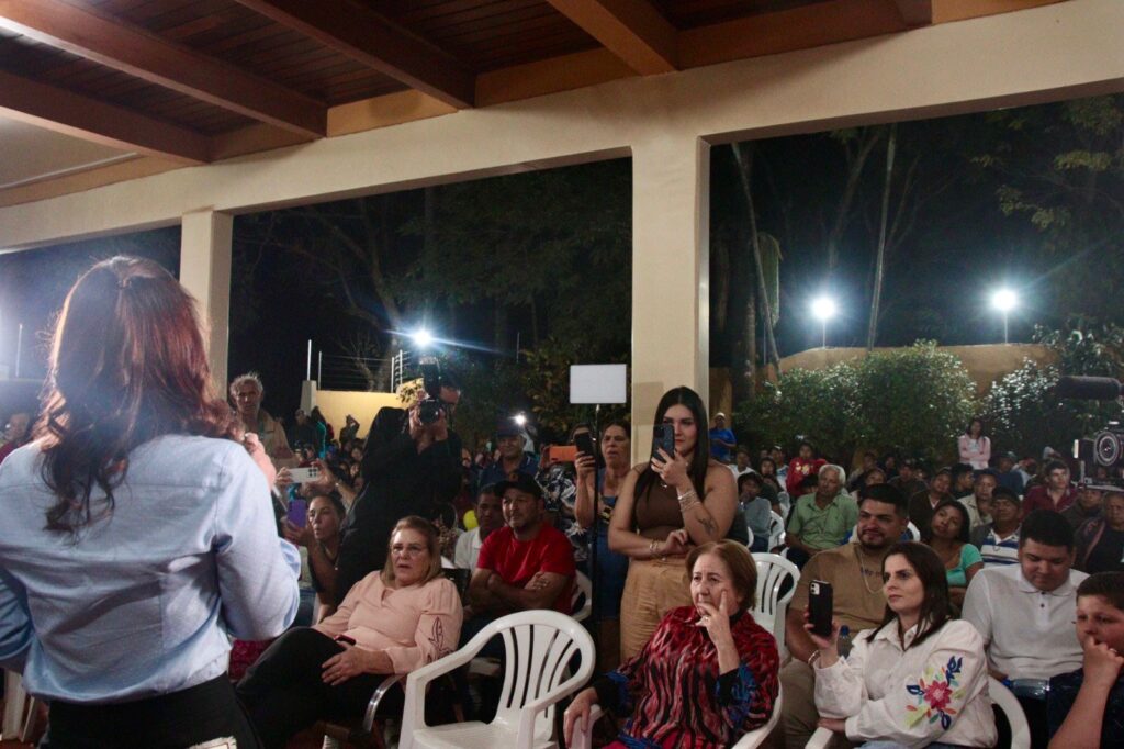 Com sucesso de público, convenção do MDB homologa Najla Mariano como pré-candidata a prefeita de Coronel Sapucaia Com sucesso de público, convenção do MDB homologa Najla Mariano como pré-candidata a prefeita de Coronel Sapucaia