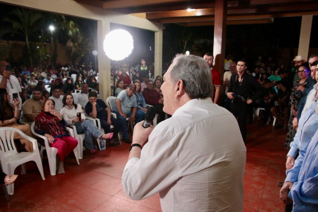 Com sucesso de público, convenção do MDB homologa Najla Mariano como pré-candidata a prefeita de Coronel Sapucaia Com sucesso de público, convenção do MDB homologa Najla Mariano como pré-candidata a prefeita de Coronel Sapucaia