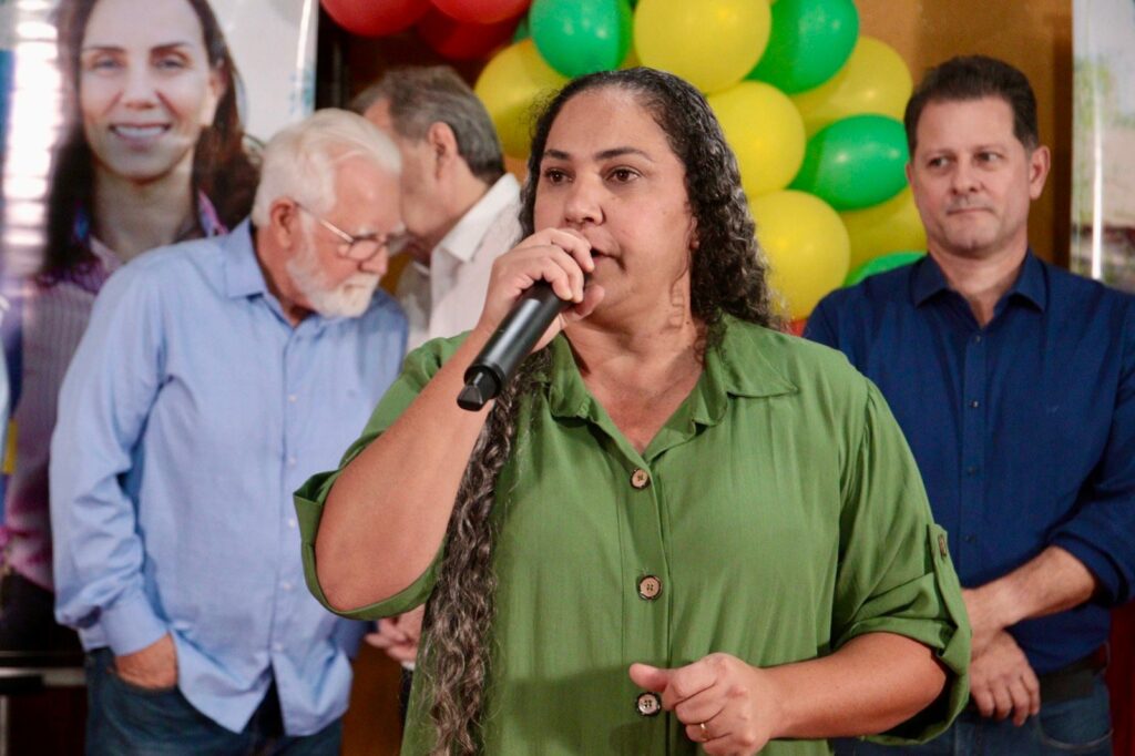 Com sucesso de público, convenção do MDB homologa Najla Mariano como pré-candidata a prefeita de Coronel Sapucaia Com sucesso de público, convenção do MDB homologa Najla Mariano como pré-candidata a prefeita de Coronel Sapucaia