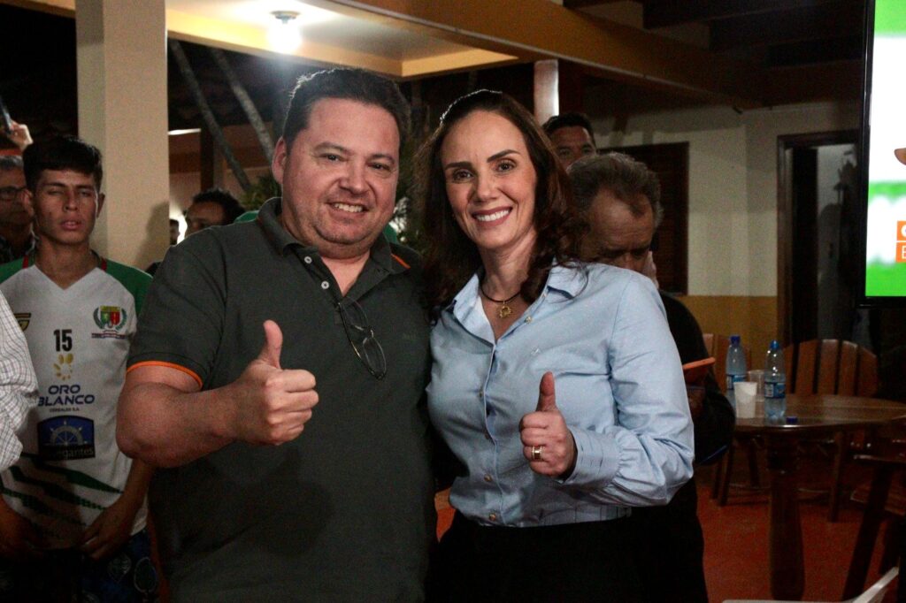 Com sucesso de público, convenção do MDB homologa Najla Mariano como pré-candidata a prefeita de Coronel Sapucaia Com sucesso de público, convenção do MDB homologa Najla Mariano como pré-candidata a prefeita de Coronel Sapucaia