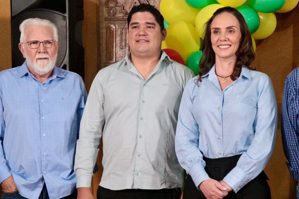 Com sucesso de público, convenção do MDB homologa Najla Mariano como pré-candidata a prefeita de Coronel Sapucaia Com sucesso de público, convenção do MDB homologa Najla Mariano como pré-candidata a prefeita de Coronel Sapucaia