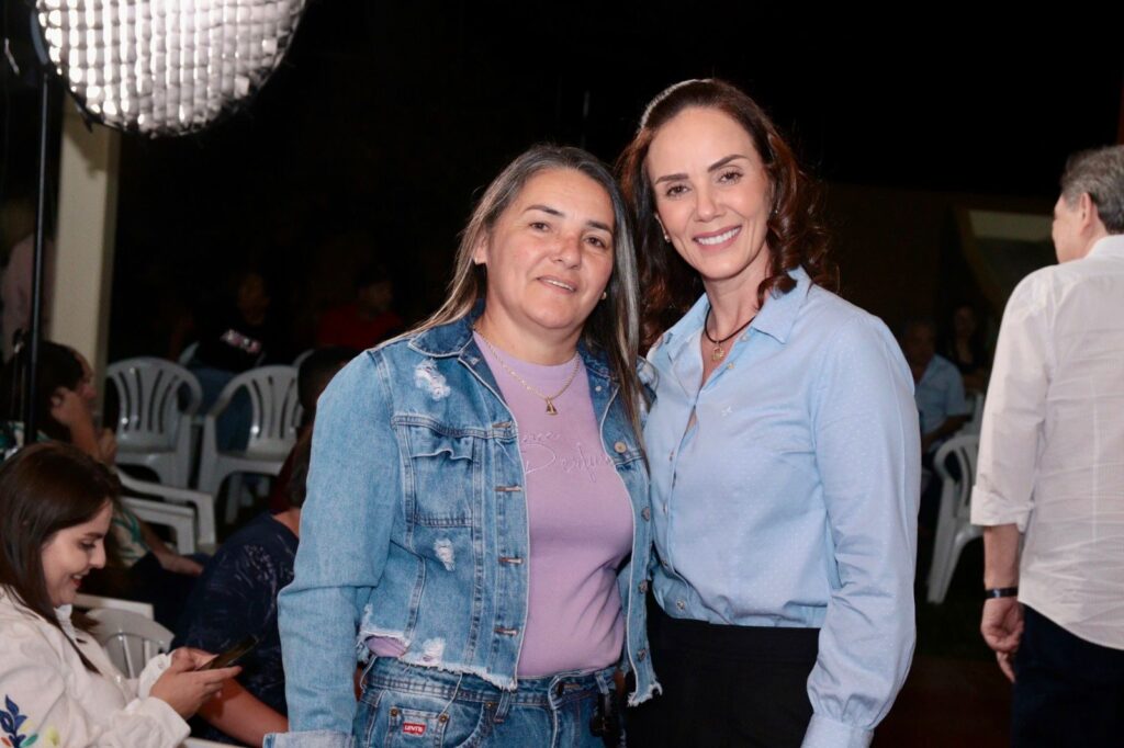 Com sucesso de público, convenção do MDB homologa Najla Mariano como pré-candidata a prefeita de Coronel Sapucaia Com sucesso de público, convenção do MDB homologa Najla Mariano como pré-candidata a prefeita de Coronel Sapucaia