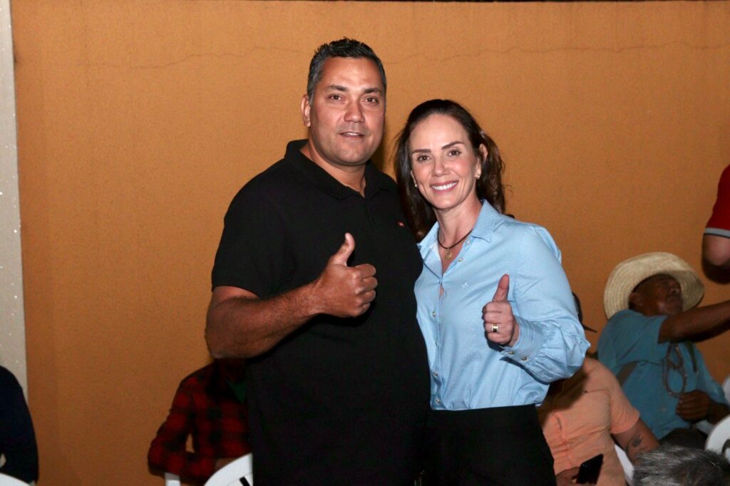 Com sucesso de público, convenção do MDB homologa Najla Mariano como pré-candidata a prefeita de Coronel Sapucaia Com sucesso de público, convenção do MDB homologa Najla Mariano como pré-candidata a prefeita de Coronel Sapucaia