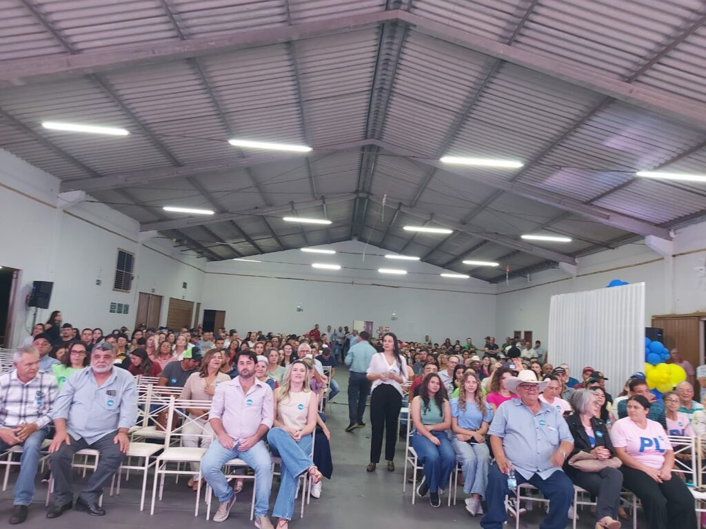 Sete Quedas: Erlon e Roani homologados a prefeito e vice Sete Quedas: Erlon e Roani homologados a prefeito e vice