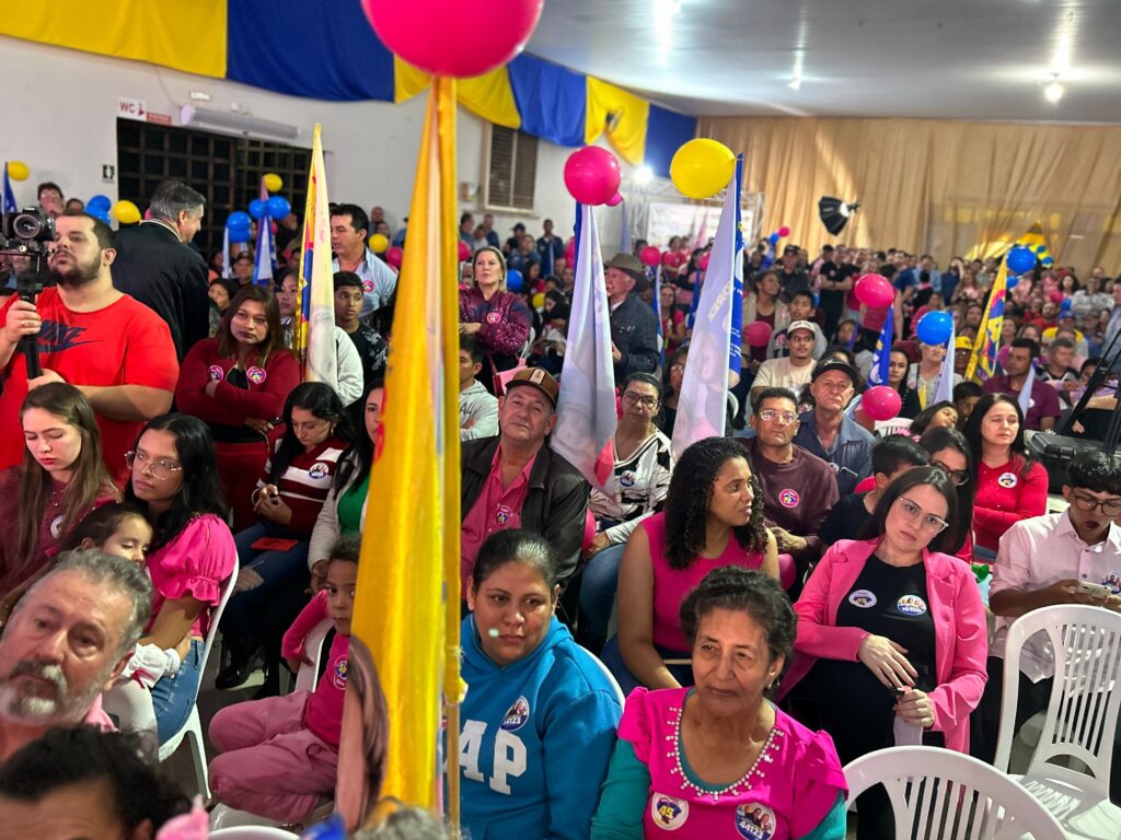 Em Amambai Eduardo Riedel declara apoio incondicional a Janete Córdoba e Zezinho do CTG para prefeita e vice Em Amambai Eduardo Riedel declara apoio incondicional a Janete Córdoba e Zezinho do CTG para prefeita e vice
