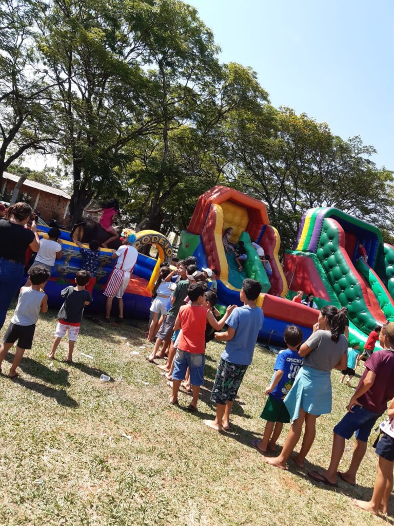 Projeto voluntário promove dia de diversão para crianças em Coronel Sapucaia neste domingo (20) Projeto voluntário promove dia de diversão para crianças em Coronel Sapucaia neste domingo (20)