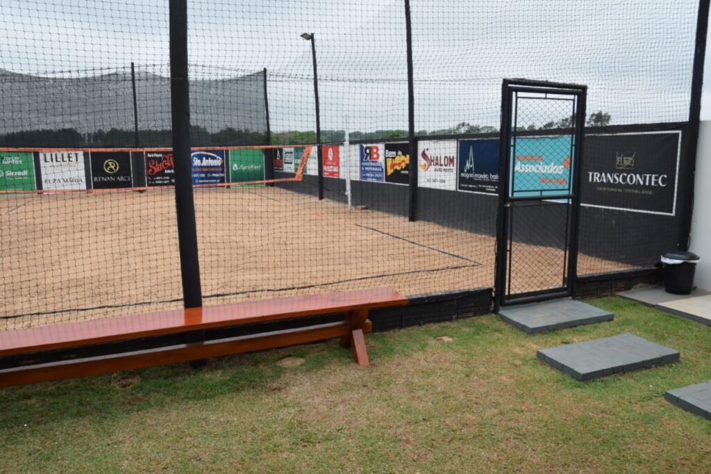 Moderna arena de beach tennis é inaugurada em Iguatemi na manhã deste sábado (19) Moderna arena de beach tennis é inaugurada em Iguatemi na manhã deste sábado (19)