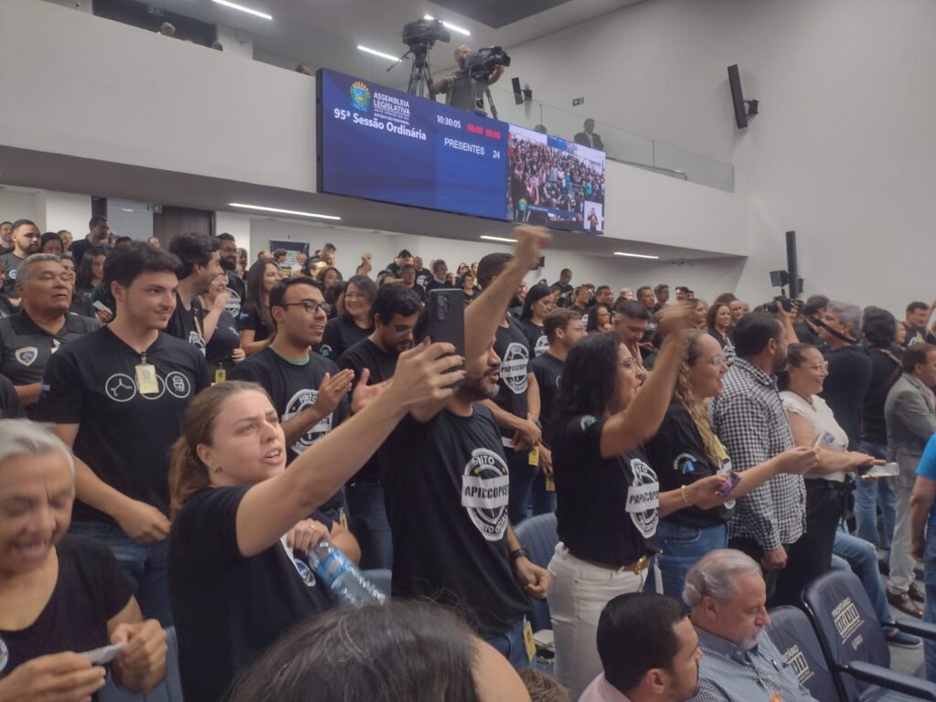 Reconhecimento e reparação: Peritos papiloscopistas celebram conquista histórica Reconhecimento e reparação: Peritos papiloscopistas celebram conquista histórica