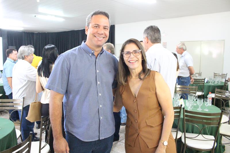 A convite de Sérgio Barbosa, prefeitos e vice-prefeitos eleitos e reeleitos de 17 municípios participam de roda de conversa em Amambai
