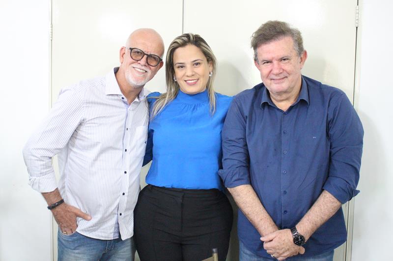 A convite de Sérgio Barbosa, prefeitos e vice-prefeitos eleitos e reeleitos de 17 municípios participam de roda de conversa em Amambai