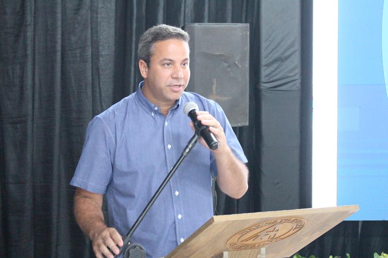 A convite de Sérgio Barbosa, prefeitos e vice-prefeitos eleitos e reeleitos de 17 municípios participam de roda de conversa em Amambai