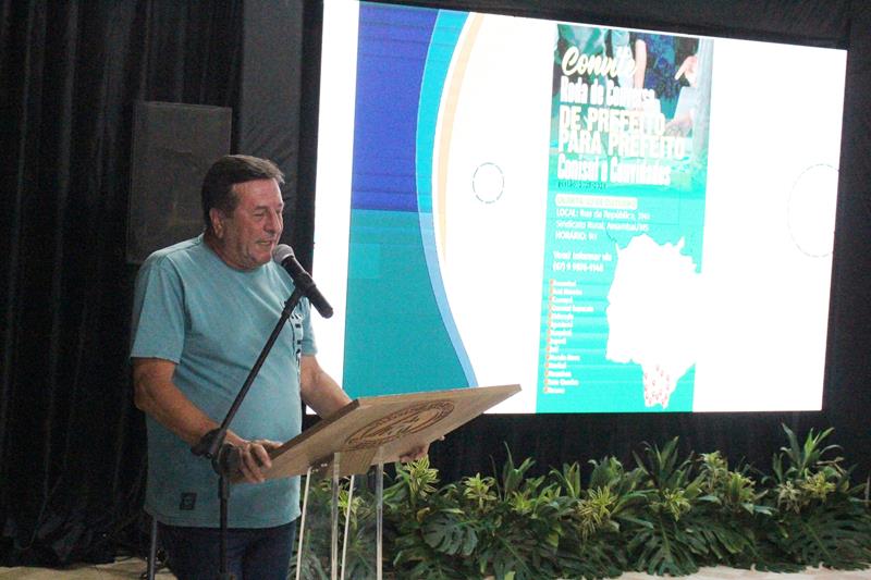 A convite de Sérgio Barbosa, prefeitos e vice-prefeitos eleitos e reeleitos de 17 municípios participam de roda de conversa em Amambai